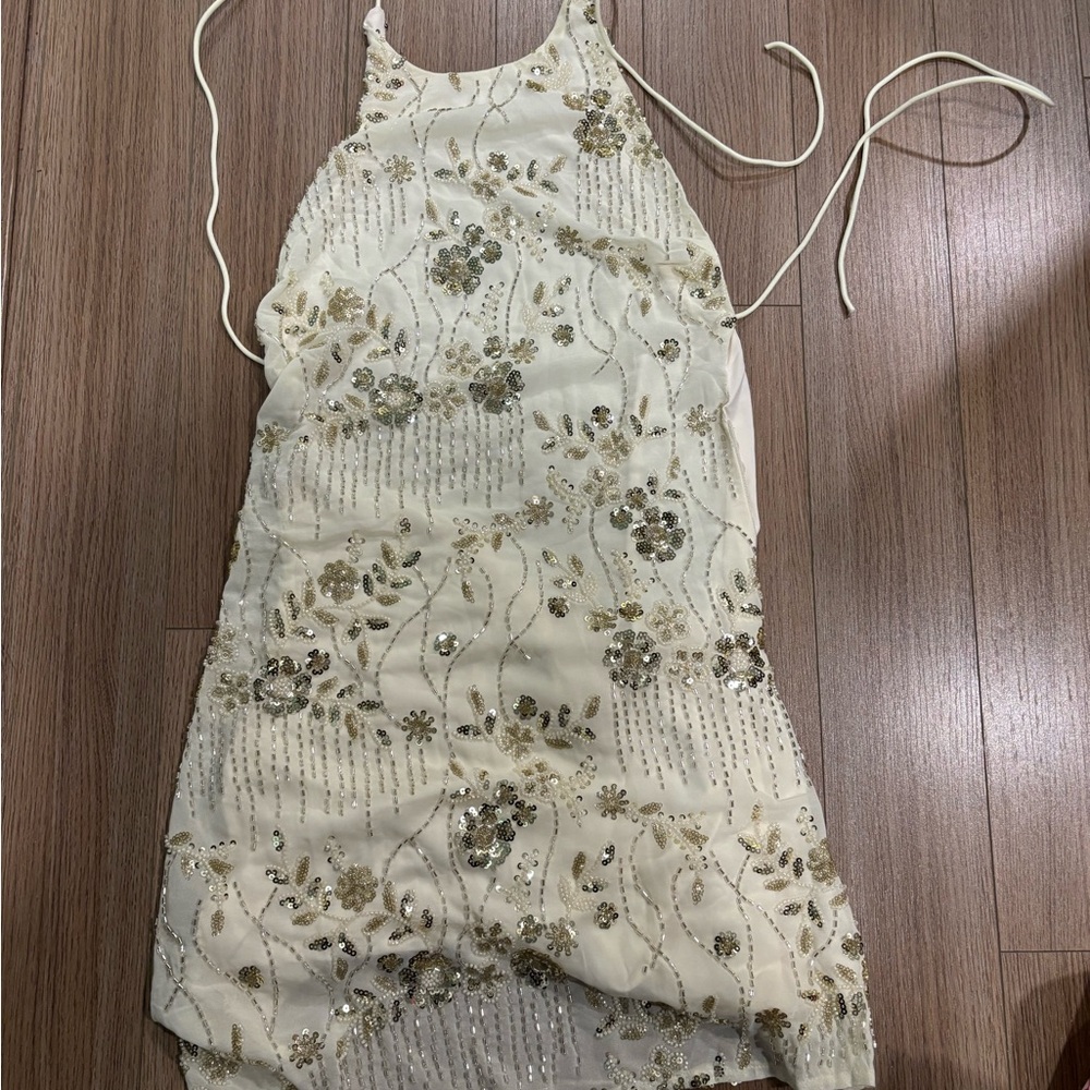 Elegant Sequin Embellished Halter Dress